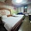 New Grand Hotel