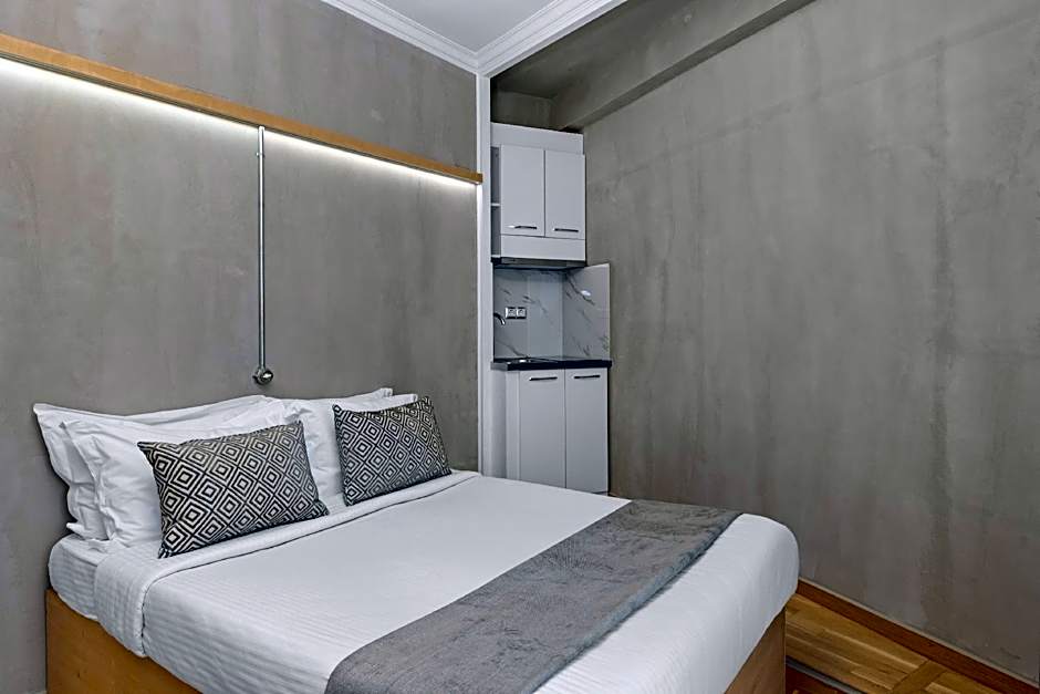 Warehouse Athens Hotel