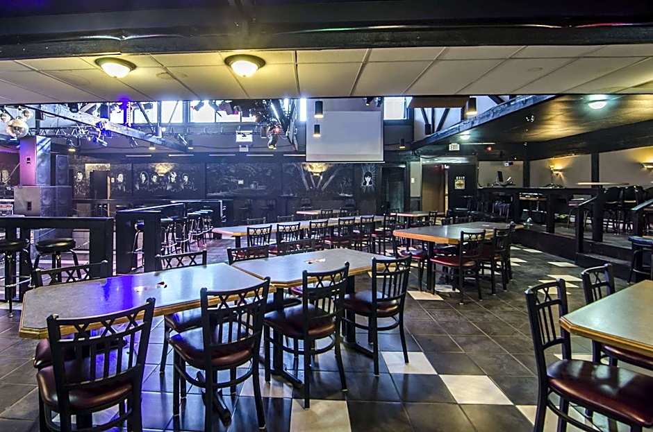 Econo Lodge Lloydminster