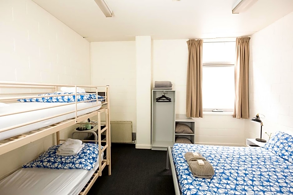 Melbourne Metro YHA