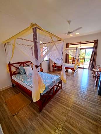 Double or Twin Room with Pool View