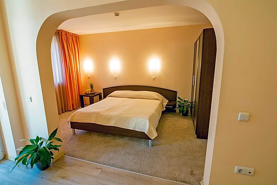 Gran Ivan Hotel