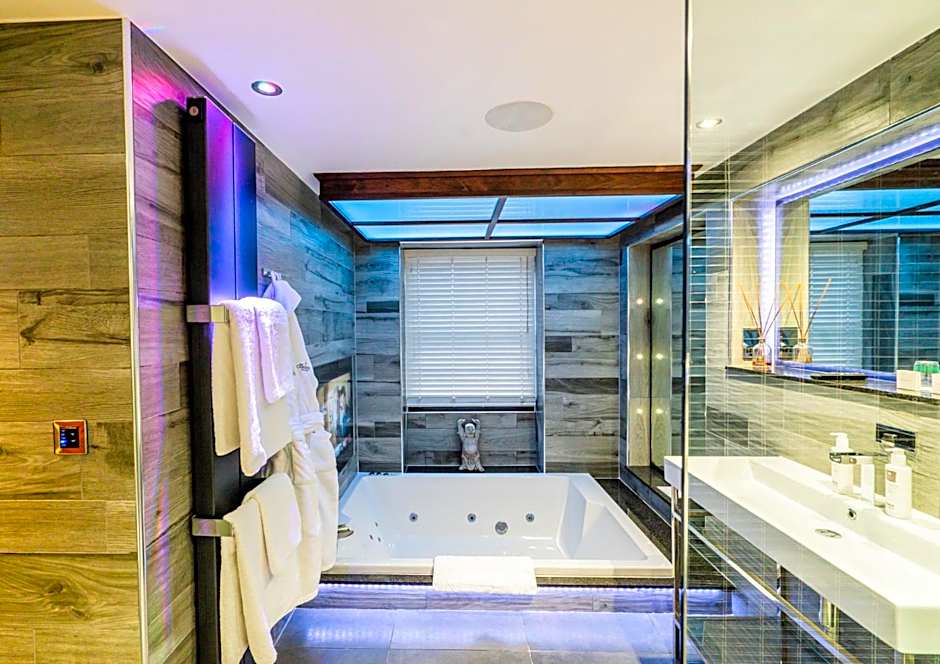 Church Suites by The Cranleigh Boutique