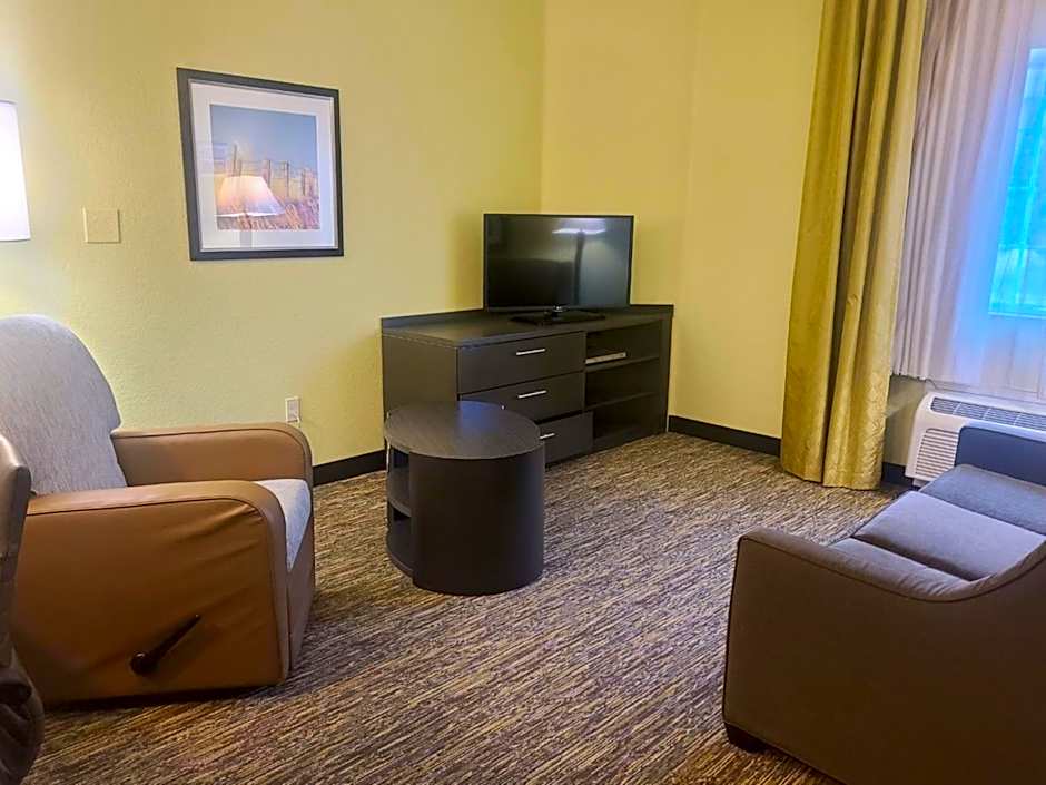 Candlewood Suites Bismarck By IHG