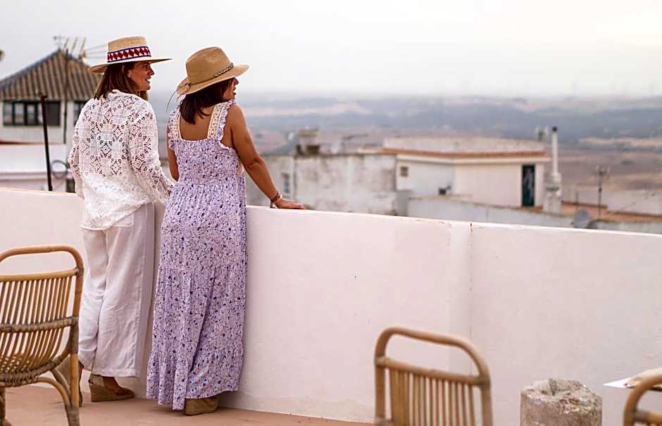 VICTORIA - by Ático73