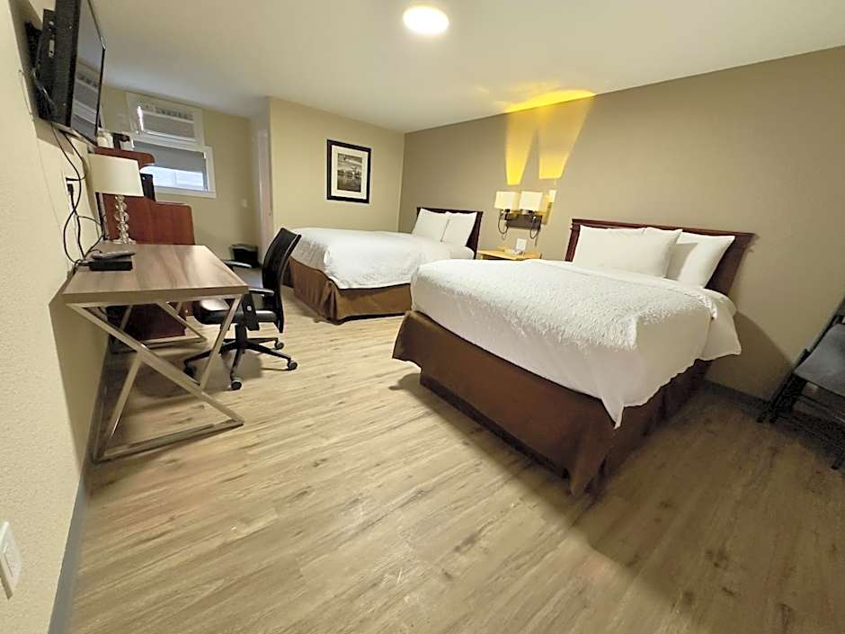 Wapiti Lodge