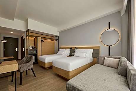 Prime Deluxe Twin Room with Sofa Bed