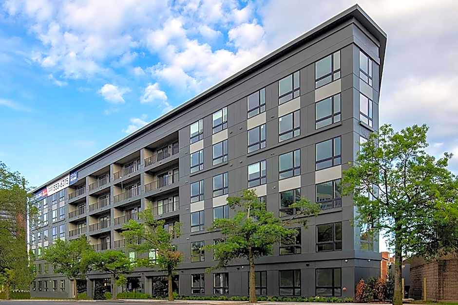 Luxury Furnished Apartments by Hyatus Downtown at Yale