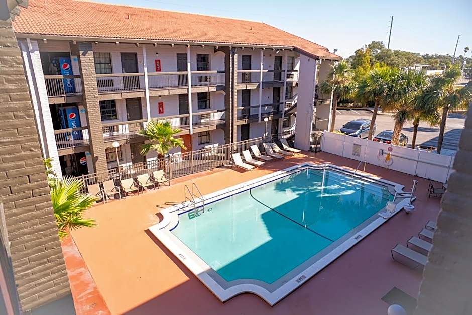 Rodeway Inn Near Ybor City - Casino