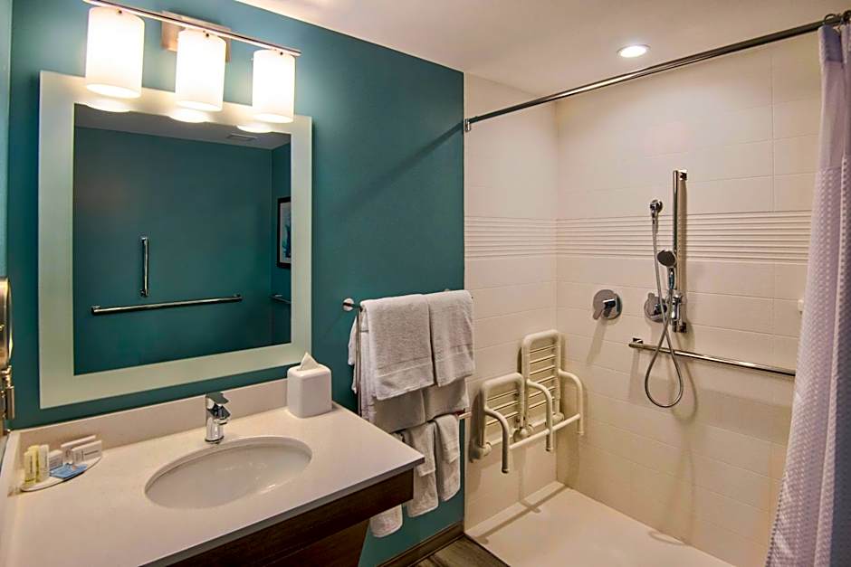 TownePlace Suites by Marriott Miami Airport