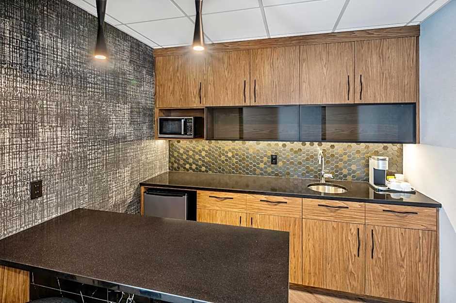 Quality Suites Drummondville