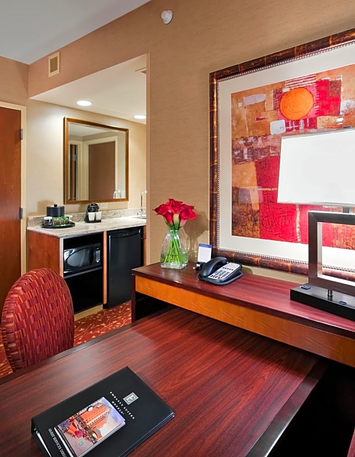 Embassy Suites Loveland Hotel, Spa & Conference Center