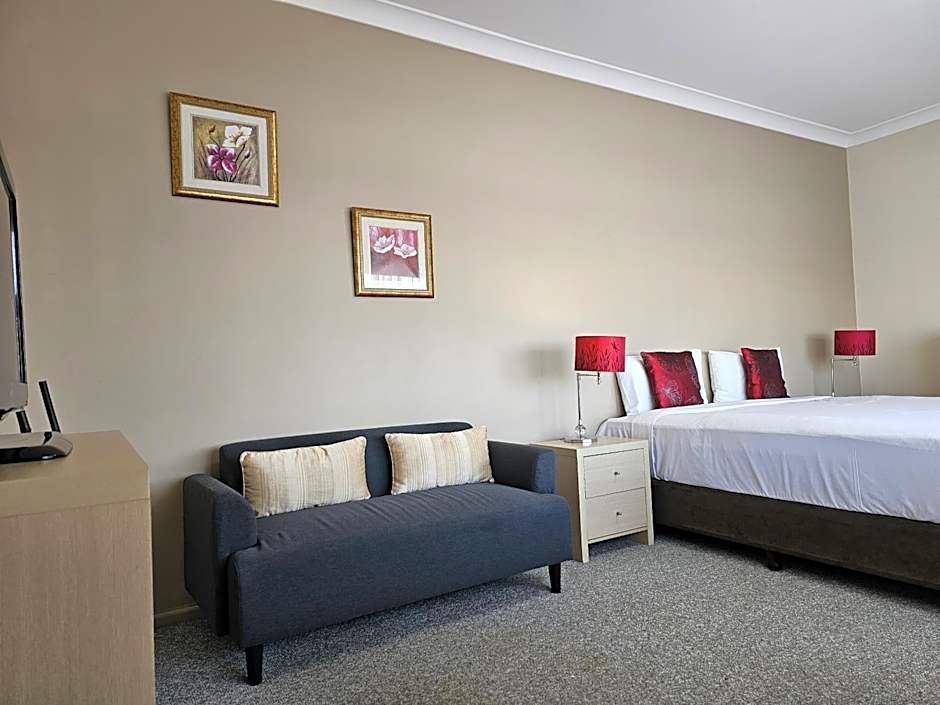 Country Lodge Motor Inn