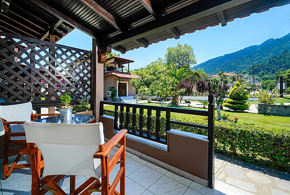 Kamelia & Semeli Hotel