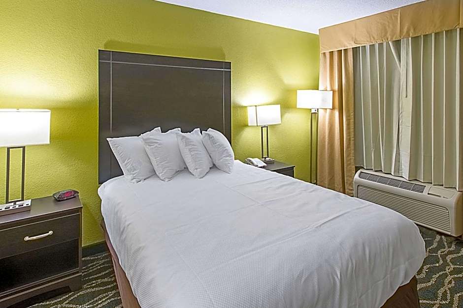 Clarion Inn Columbia Airport
