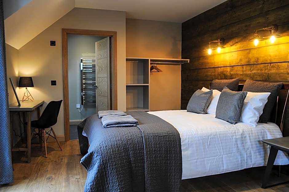 Photo 1 of 11 of Junior Suite