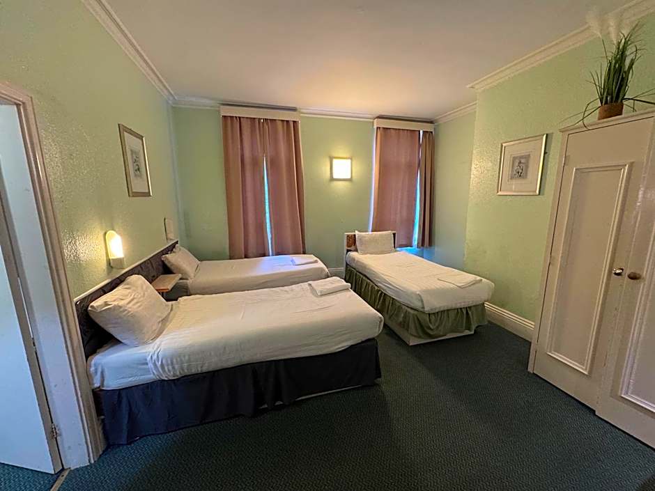 Green Gables Hotel