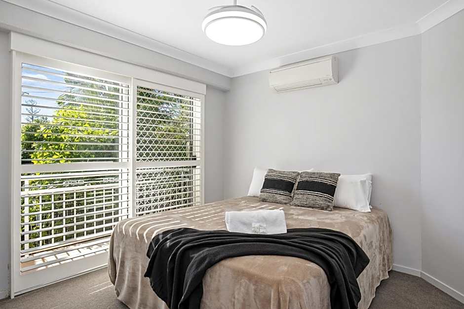 Kirra Palms Holiday Apartments