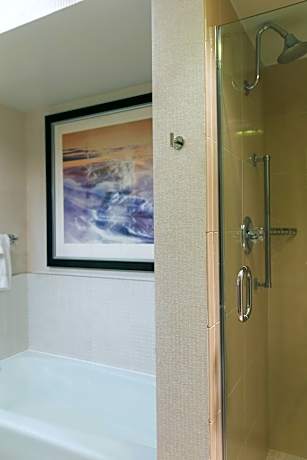 Family Suite, 1 Bedroom (1 King Bed and 1 Double Sofa Bed)