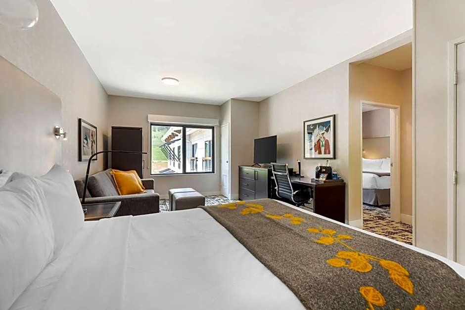 Cambria Hotel Copper Mountain