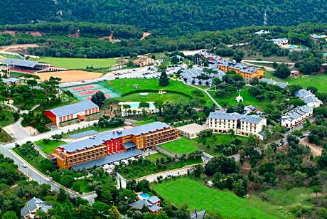 Montanyà Hotel & Lodge