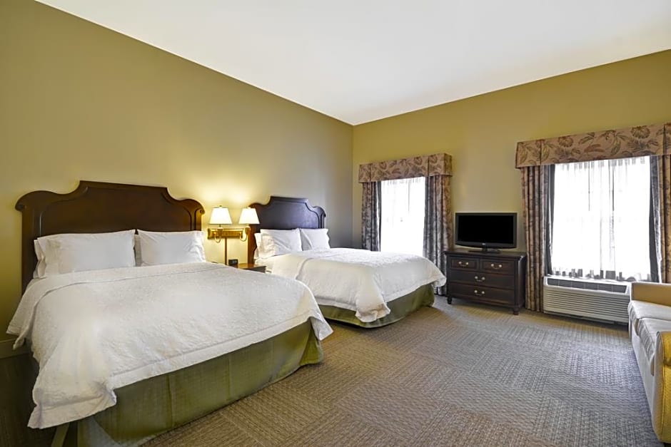 Hampton Inn & Suites Savannah