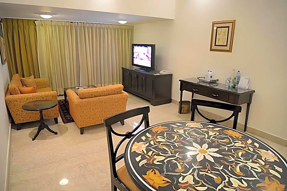 The LaLiT Laxmi Vilas Palace Udaipur Hotel