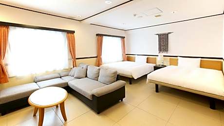 Deluxe Room - Non-Smoking