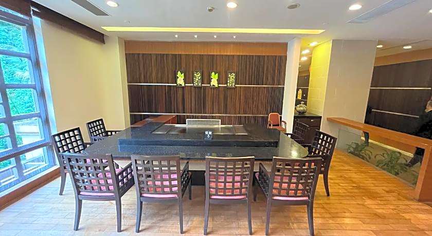 Dongguang Richwood Garden Hotel