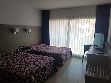 Double or Twin Room with Pool View