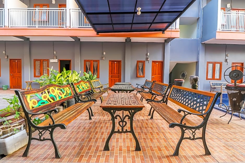 Likko Inn by OYO Rooms – Denpasar, CO