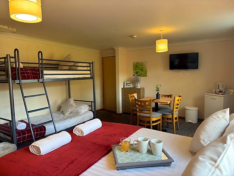 The Carpenters Arms Rooms in Broadway, Laugharne