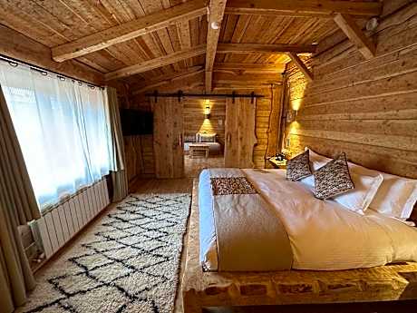 Suite with Lake View