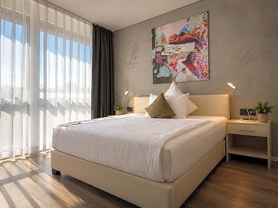 Hotel Swiss Star