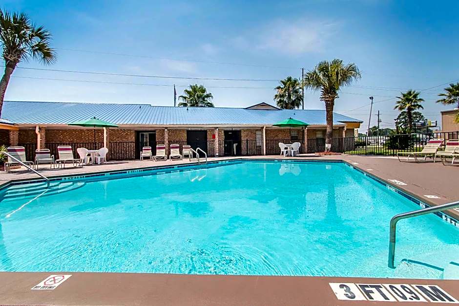 Quality Inn Hinesville - Fort Stewart Area