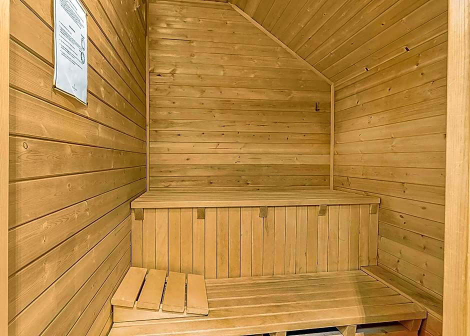 Tilford Woods Lodge Retreat