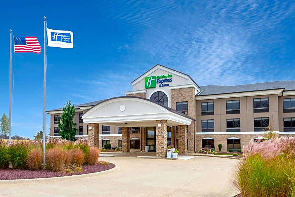 Holiday Inn Express & Suites Wadsworth by IHG