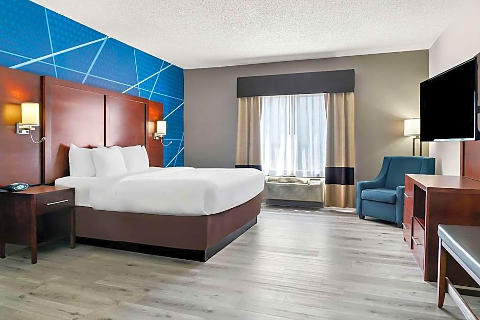 Comfort Suites Southfield/Detroit