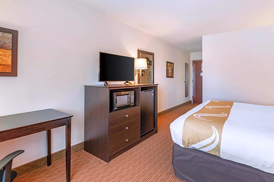 Quality Inn & Suites Mason City