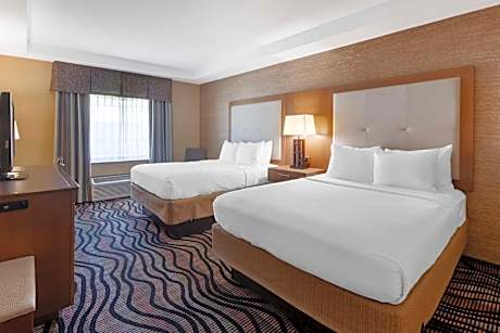 Double Room with Two Double Beds - Non-Smoking