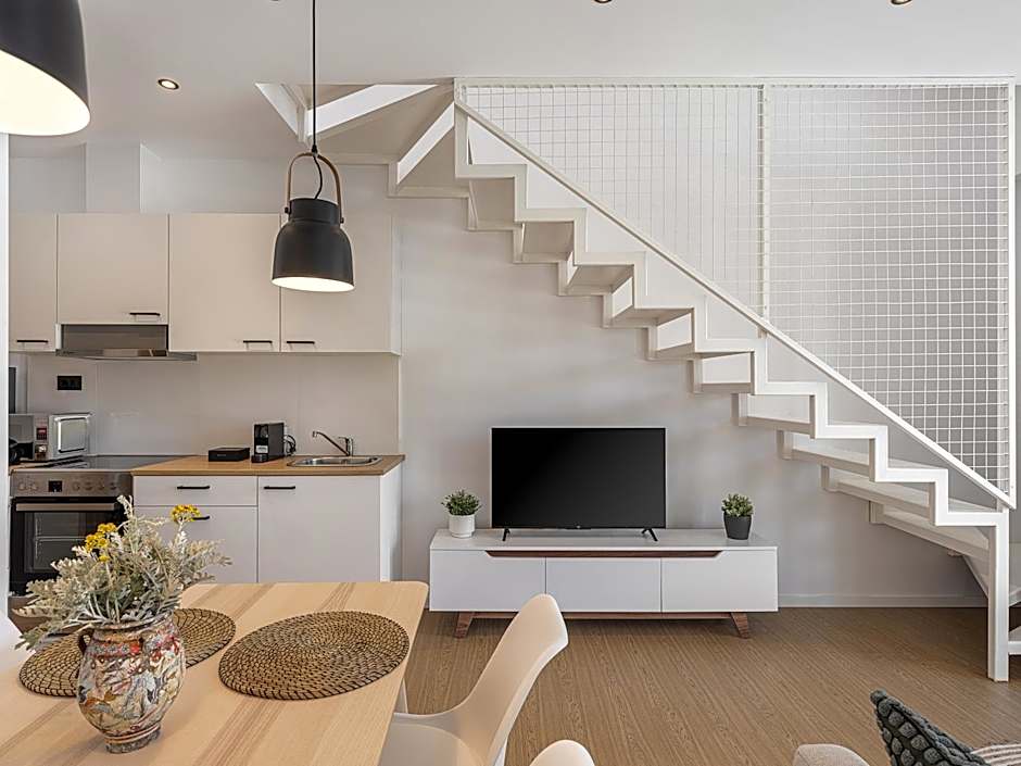 NEK Suites - Adults Only