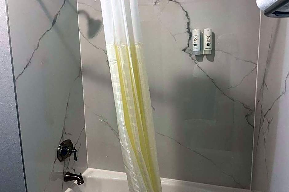 Quality Suites Abilene Mall Area