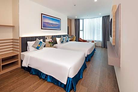 Executive Double or Twin Room with Sea View