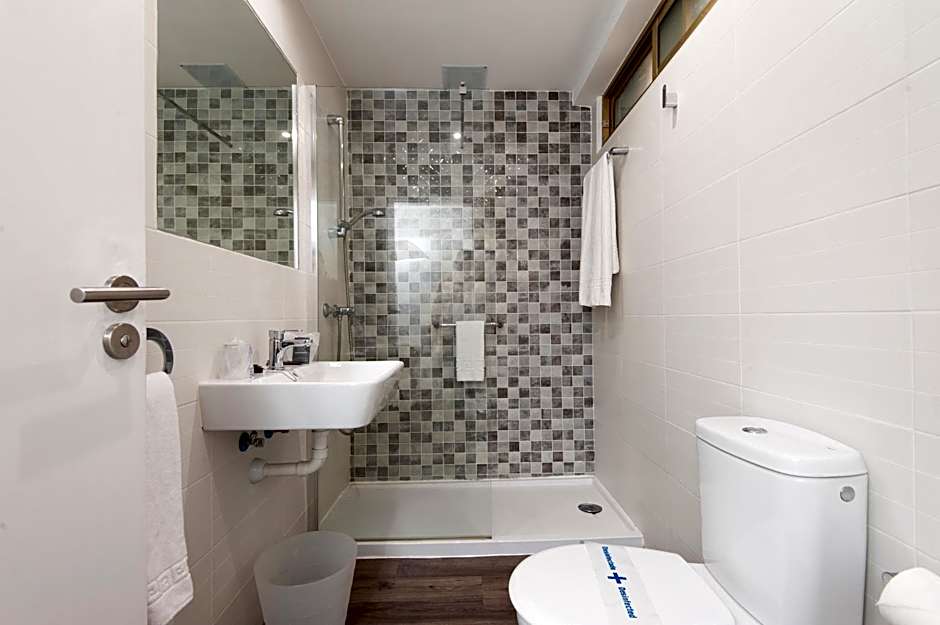 Kn Aparthotel Columbus