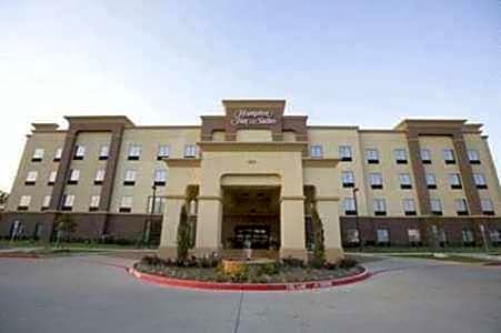 Hampton Inn & Suites Dallas-DeSoto