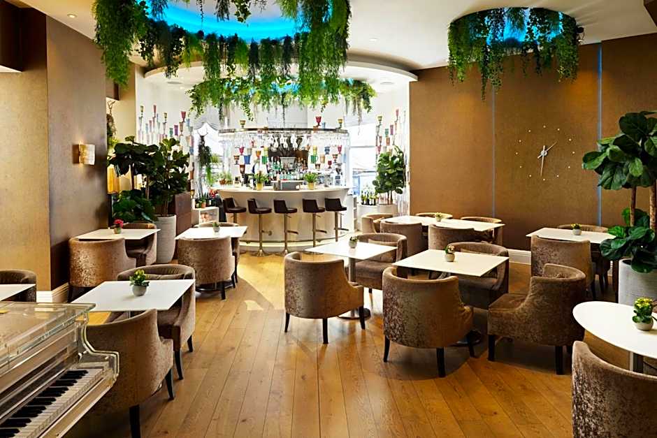 Hotel Xenia, Autograph Collection by Marriott