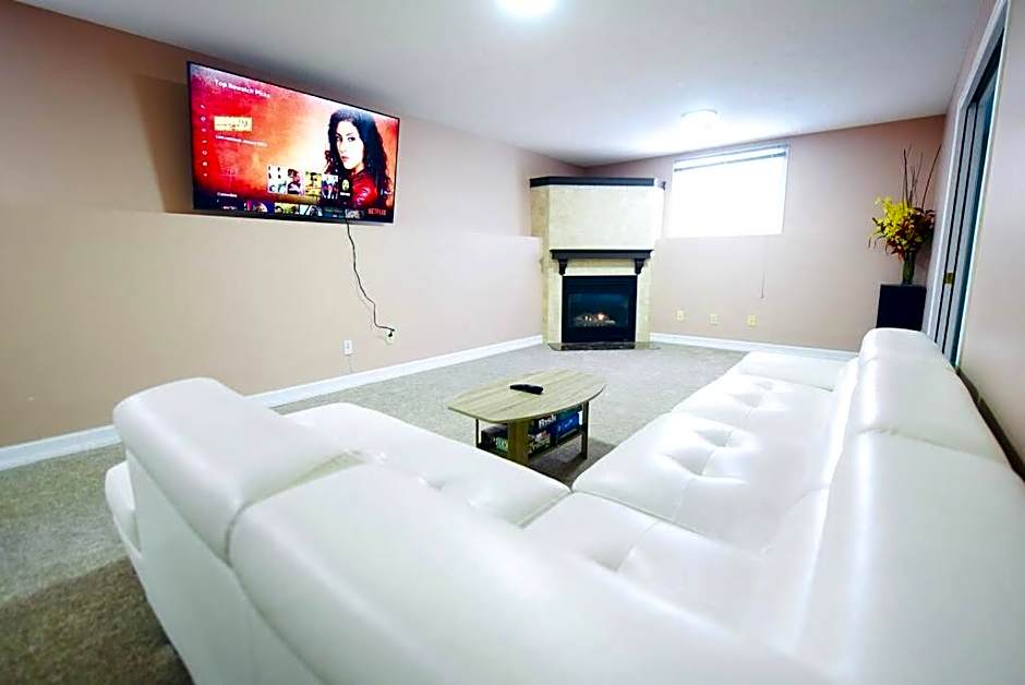 Spacious Hearth Escape with Natural Light & fireplace