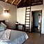 Zebula Golf and Wildlife Estate - Toktokkie Knocking Pax 20 - Moi Signature Luxury villa