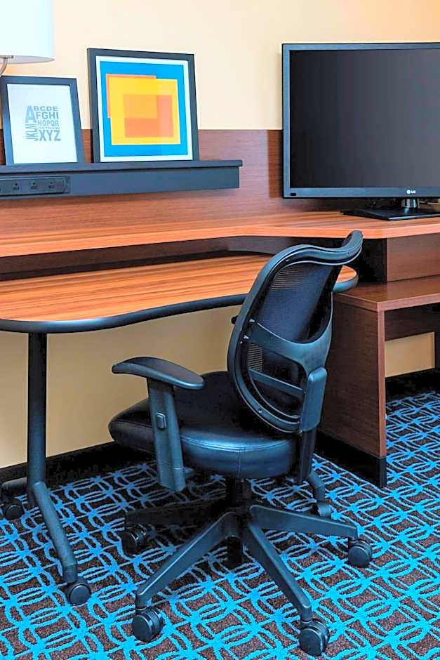 Fairfield Inn & Suites by Marriott Kansas City Lee's Summit