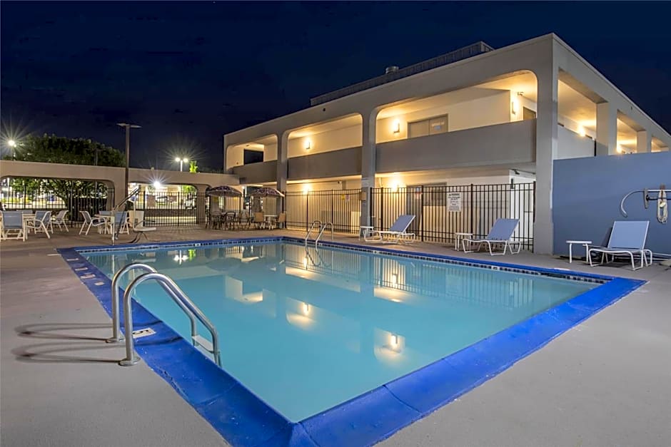 Best Western Salisbury Plaza